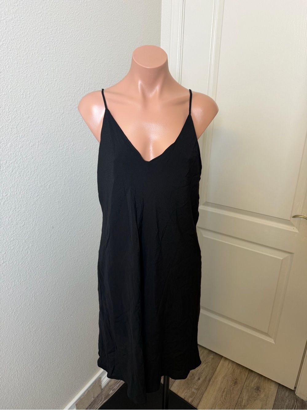 Becool Black Spaghetti Strap V-Neck Slip Dress Sz L